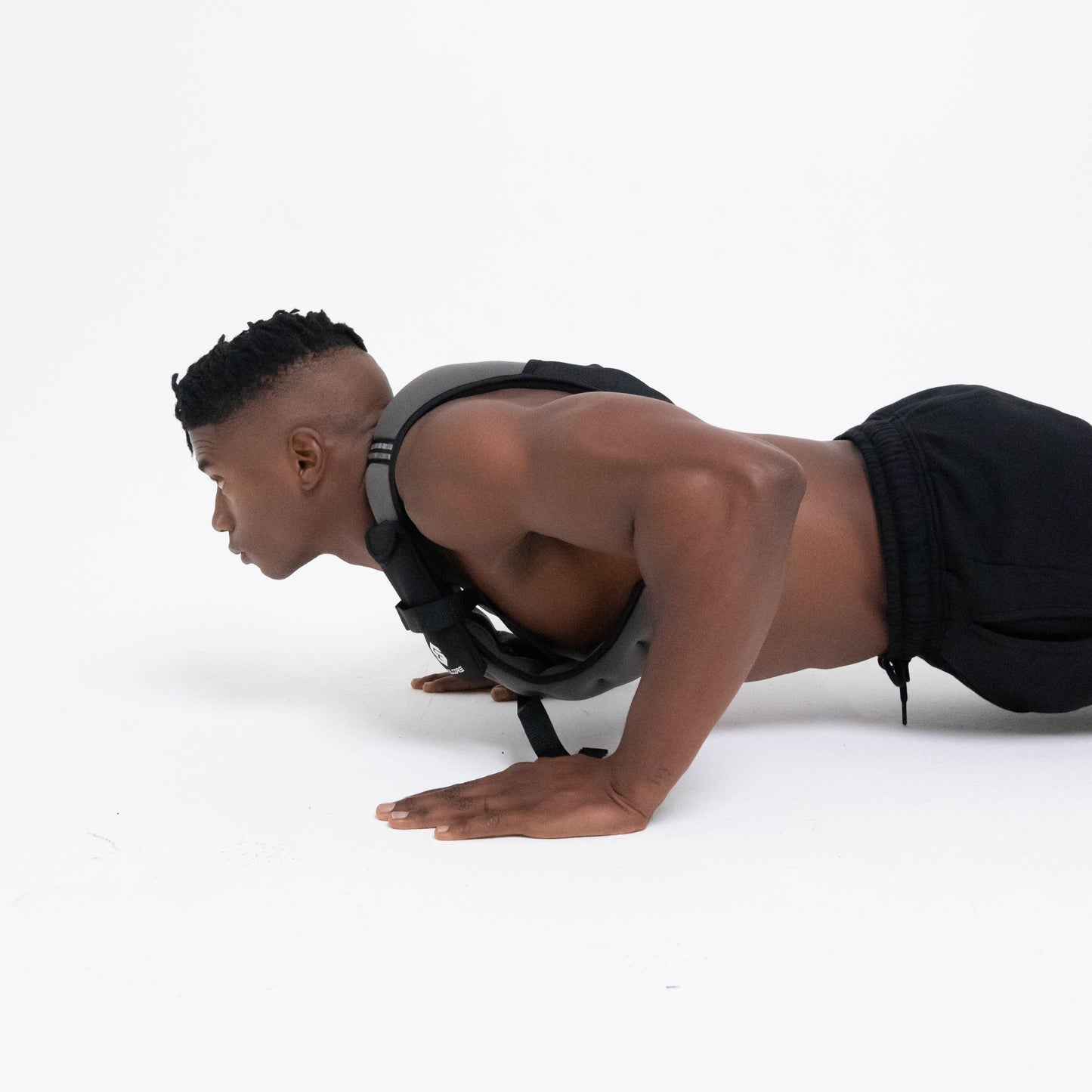 Skelcore 11 LBS (5KGS) Weighted Vest with Phone Pocket